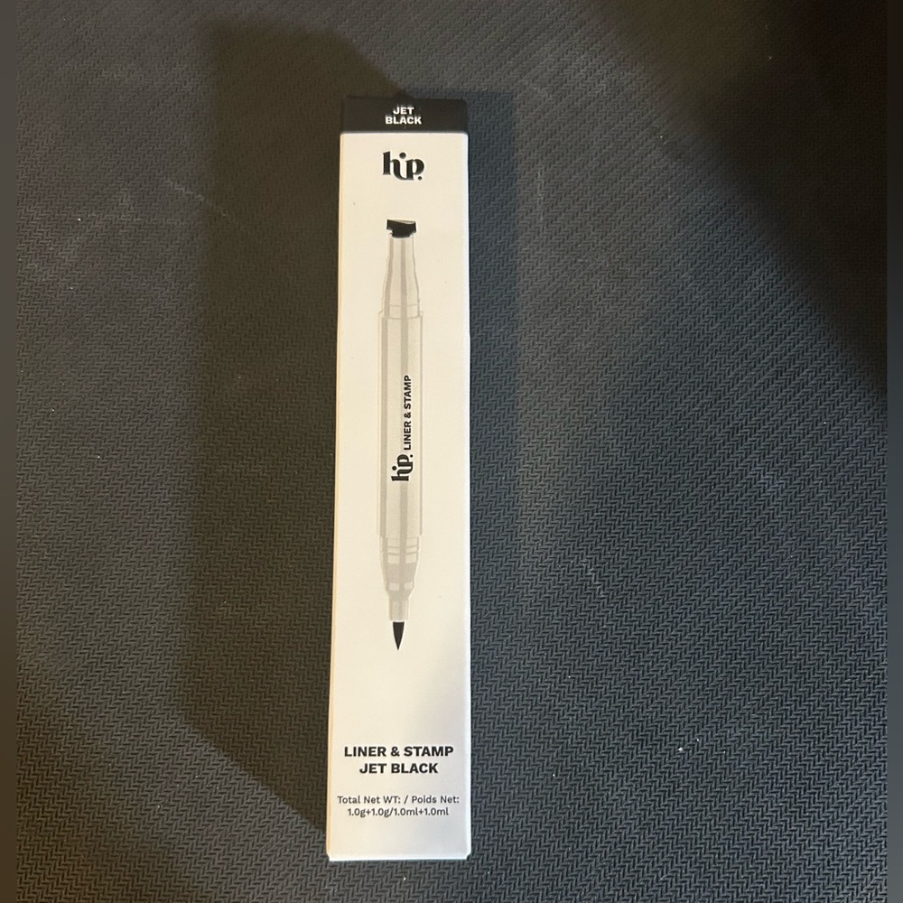 Eye liner